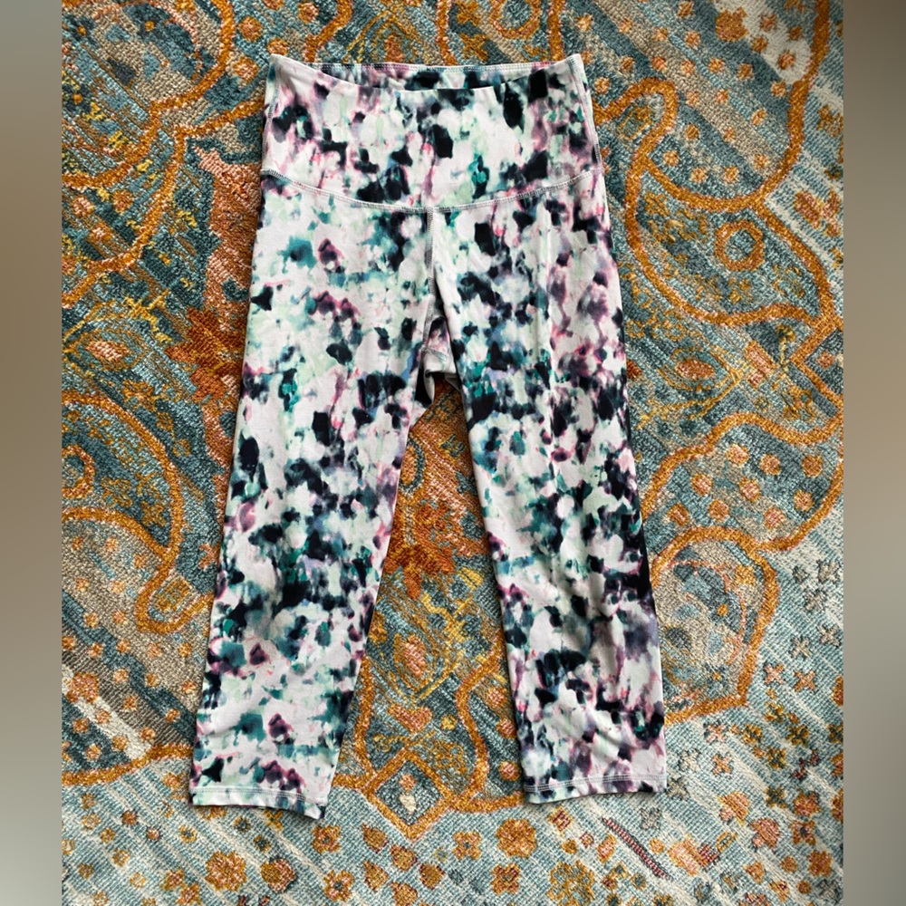 Old Navy cropped leggings